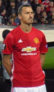 800px-Manchester_United_v_Zorya_Luhansk,_September_2016_(08)_-_Zlatan_Ibrahimović_(edited)