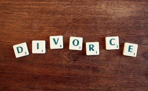 divorce-2755736_640