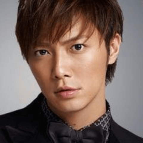 悲惨な生い立ちの芸能人20選!貧乏・イジメ・事故…壮絶エピソードも紹介