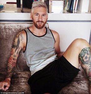 368D6D6A00000578-3705620-Lionel_Messi_revealed_his_new_haircut_on_his_wife_Antonella_s_In-m-74_1469366357425